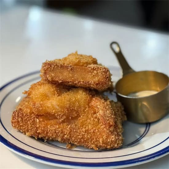 懷舊蝦多士 Classic Shrimp Toast
